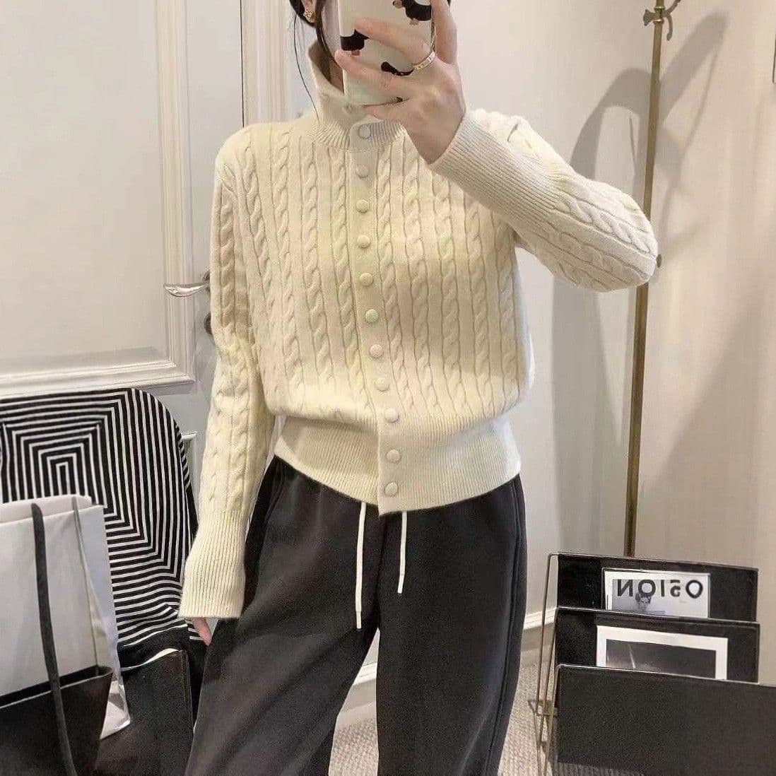 가을 겨울 새로운 스탠드 칼라 다용도 한 부서 패션 꽈배기 두꺼운 니트 오픈 가디건 여성 디자인 센스 단색 외국 가스 스웨터 상세 이미지 6