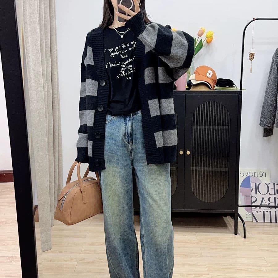 가을 겨울 연령 감소 루즈핏 슬림해 보이는 스트라이프 느긋한 새로운 긴팔 스웨터 오픈 가디건 니트 니트 스웨터 재킷 맨위 여성 상세 이미지 18