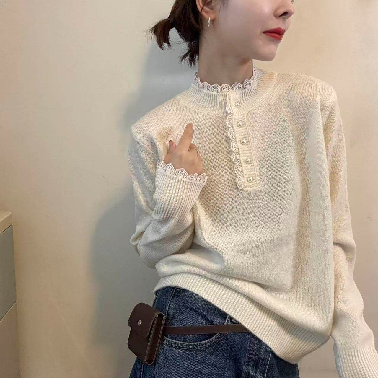 봄 가을 겨울 새로운 패션 유럽 상품 디자인 센스 루즈핏 풀오버 네클라인 레이스 레이스 양모 보온 니트 스웨터 여성 이미지 5