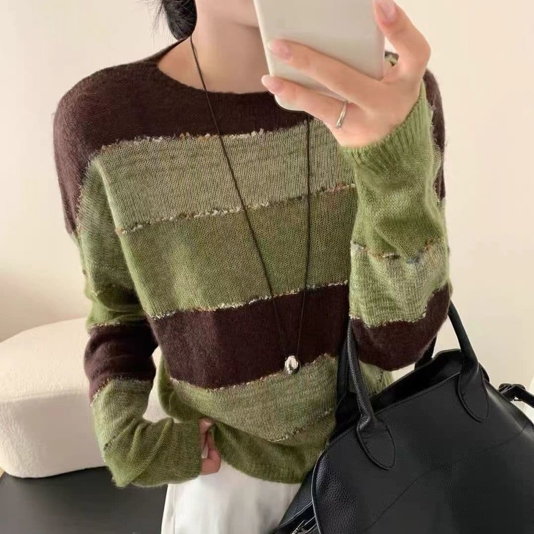 이른 가을 새로운 라운드 넥 긴팔 배색 스트라이프 니트 스웨터 여성 루즈핏 슬림해 보이는 패션 표지 고기 다용도 연령 감소 맨위 이미지 5