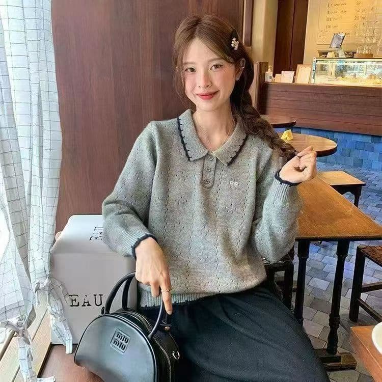 새로운 한국 스타일 패션 긴팔 연령 감소 한 부서 패치워크 색상 폴로 칼라 나비 매듭 자수 풀오버 니트 스웨터 맨위 상세 이미지 6