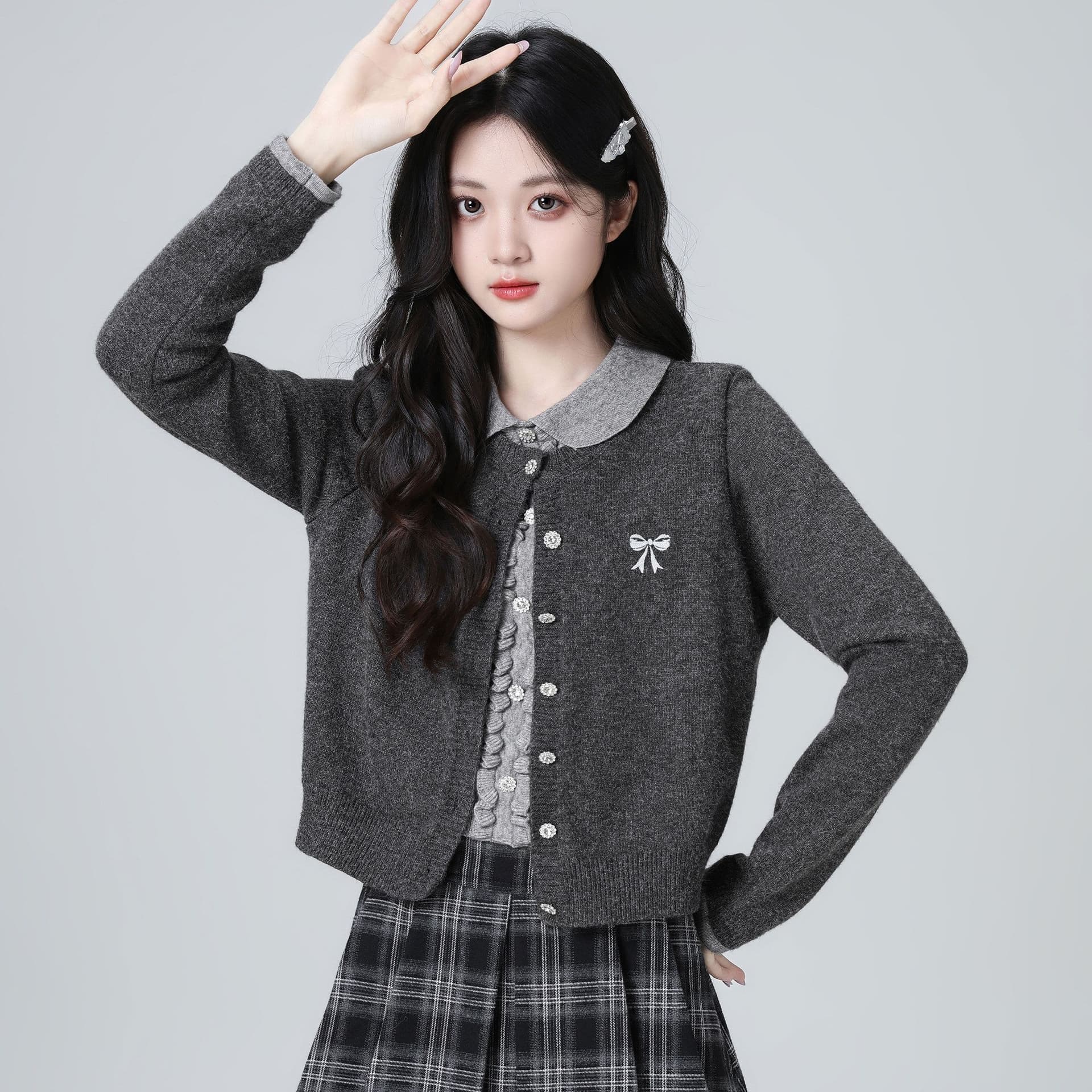 한 부서 POLO 칼라 페이크 레이어드 니트 오픈 가디건 여성 봄 가을 가을 새로운 배색 폴로 칼라 스웨터 쇼트 스타일 연령 감소 맨위