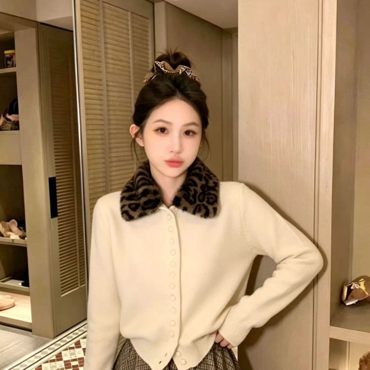 레오파드 무늬 폴로 칼라 긴팔 스웨터 여자 가을 겨울 느긋한 고급 센스 니트 오픈 가디건 루즈핏 슬림해 보이는 핫걸 품격 맨위 상세 이미지 27