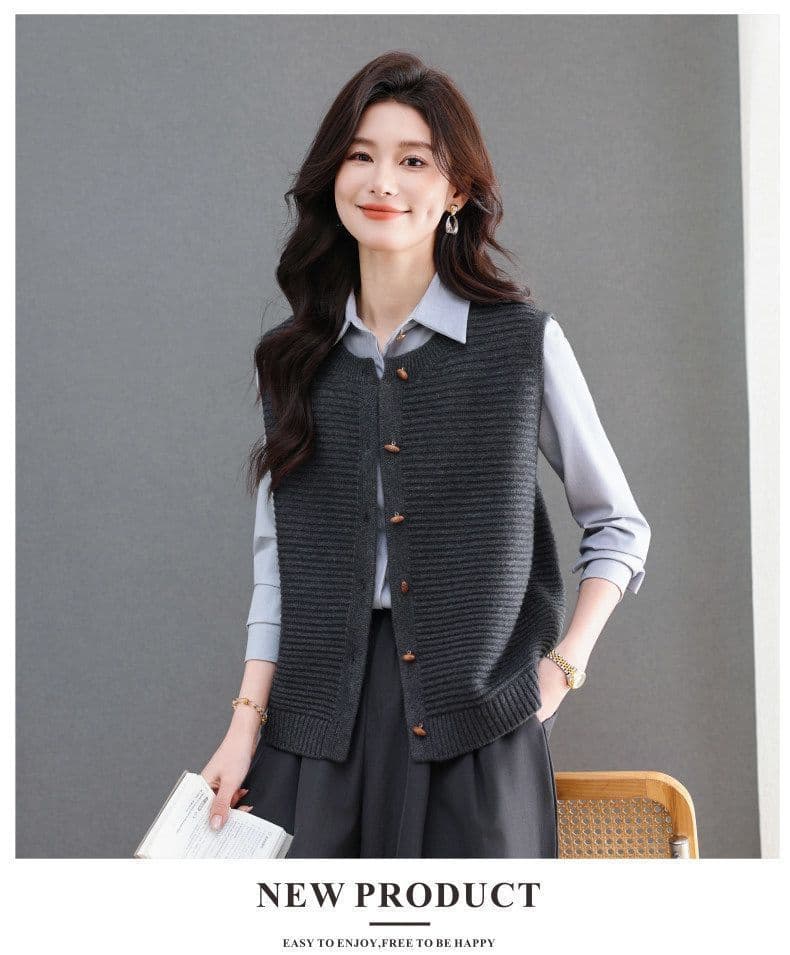 봄 가을 베스트 단색 민소매 라운드 넥 오픈 가디건 스웨터 새로운 패션 소뿔 버클 두꺼운 보온 니트 조끼 여성 상세 이미지 21