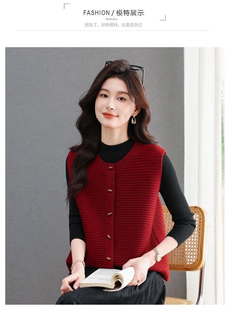 봄 가을 베스트 단색 민소매 라운드 넥 오픈 가디건 스웨터 새로운 패션 소뿔 버클 두꺼운 보온 니트 조끼 여성 상세 이미지 26