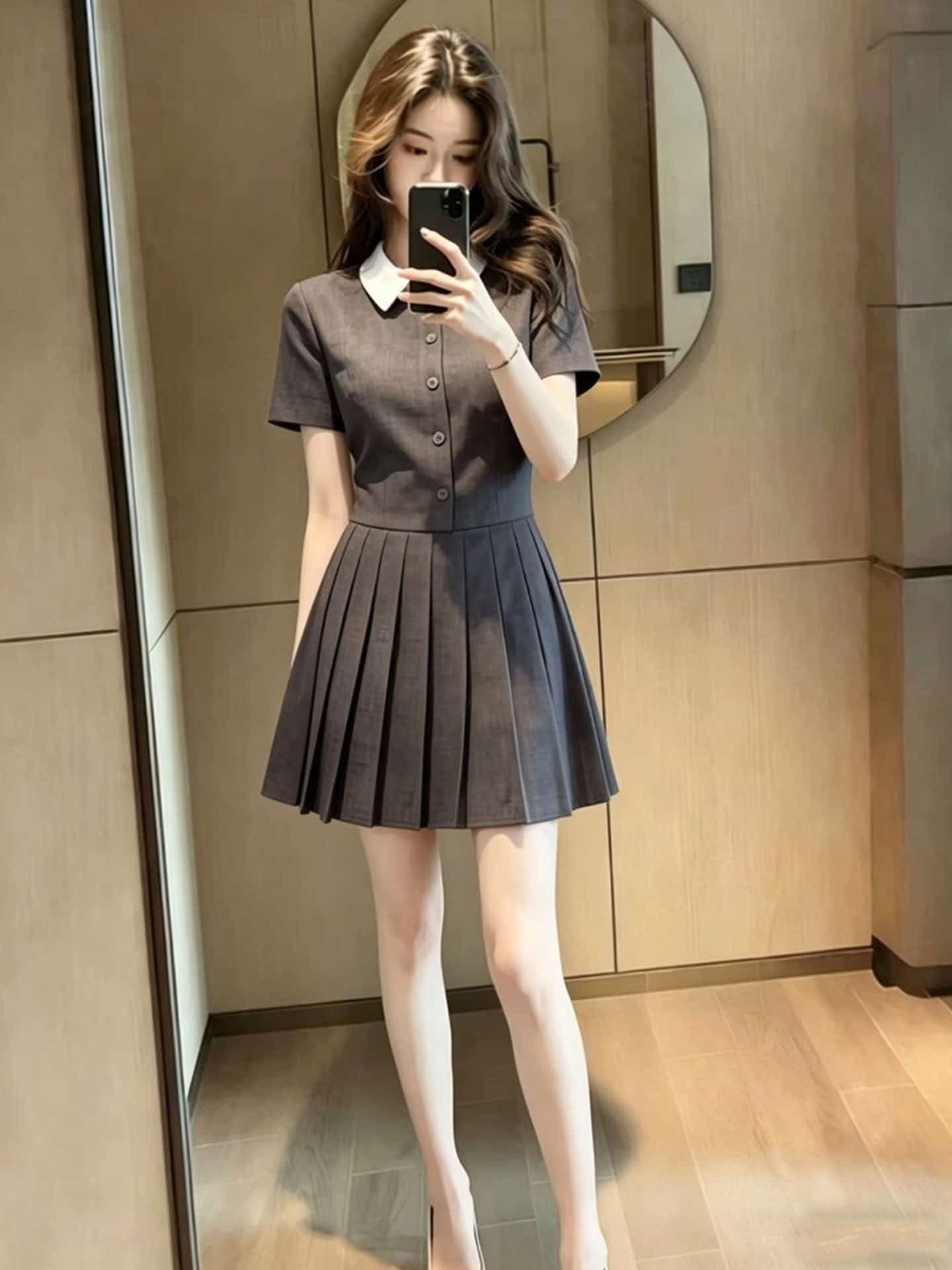 프랑스식 레트로 고급 센스 학원 스타일 디자인 센스 작은 대중 폴로 칼라 플리츠 짧은 치마 여름 반팔 여성 드레스 상세 이미지 1