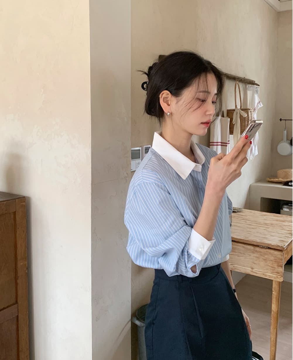 한국 chic 봄 작은 대중 품격 배색 폴로 칼라 루즈핏 캐주얼 다용도 긴팔 스트라이프 셔츠 맨위 여성 상세 이미지 4