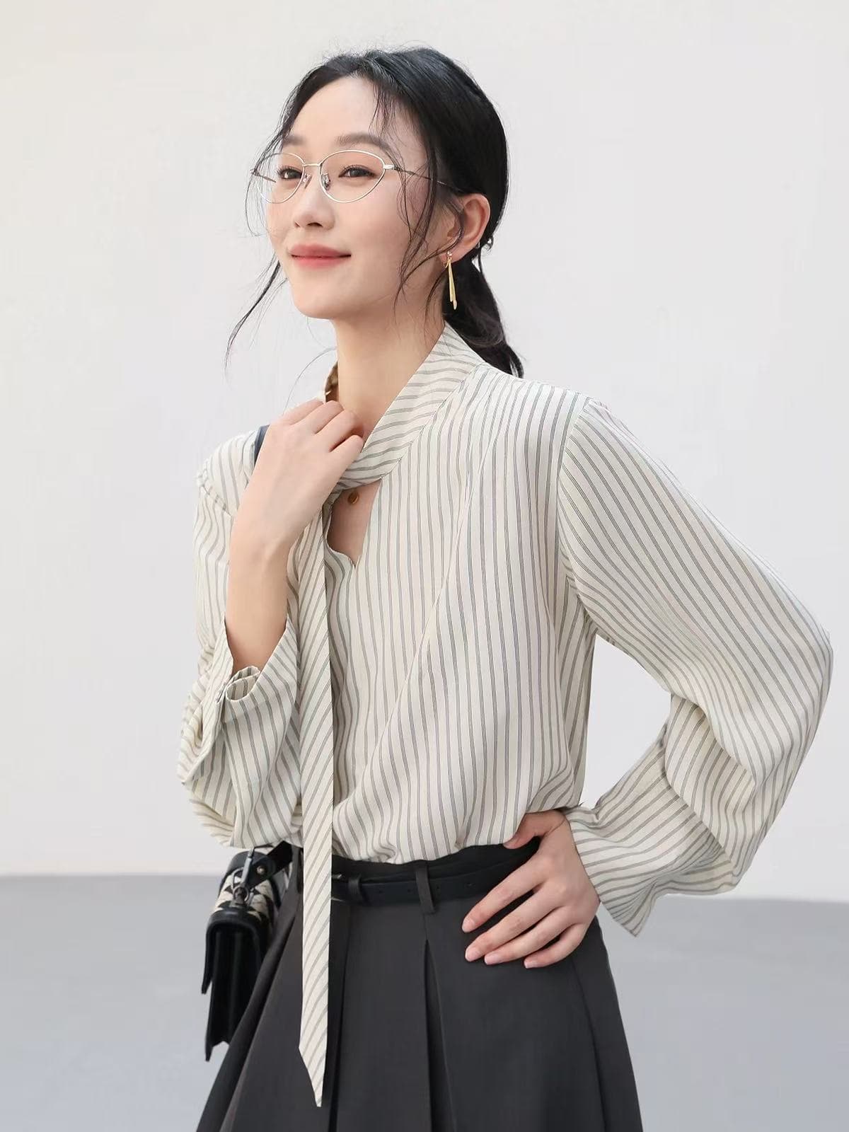 리본 디자인 센스 스트라이프 여성 셔츠 이른 가을 새로운 고급 센스 Chic 아름다운 출퇴근 맨위 셔츠 상세 이미지 4