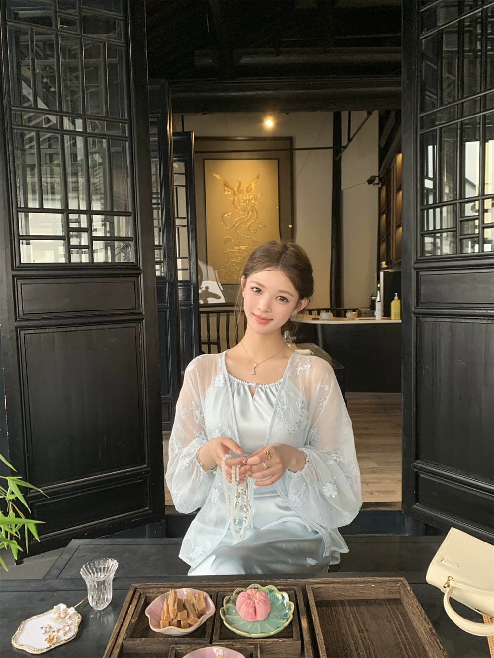 파빌리온 와우 물 속에서 반사하다 달 새로운 중식 새틴 허리 수축 슬립 드레스 요정 가스 바람 망사 숄 국풍 세트 여성 이미지 2