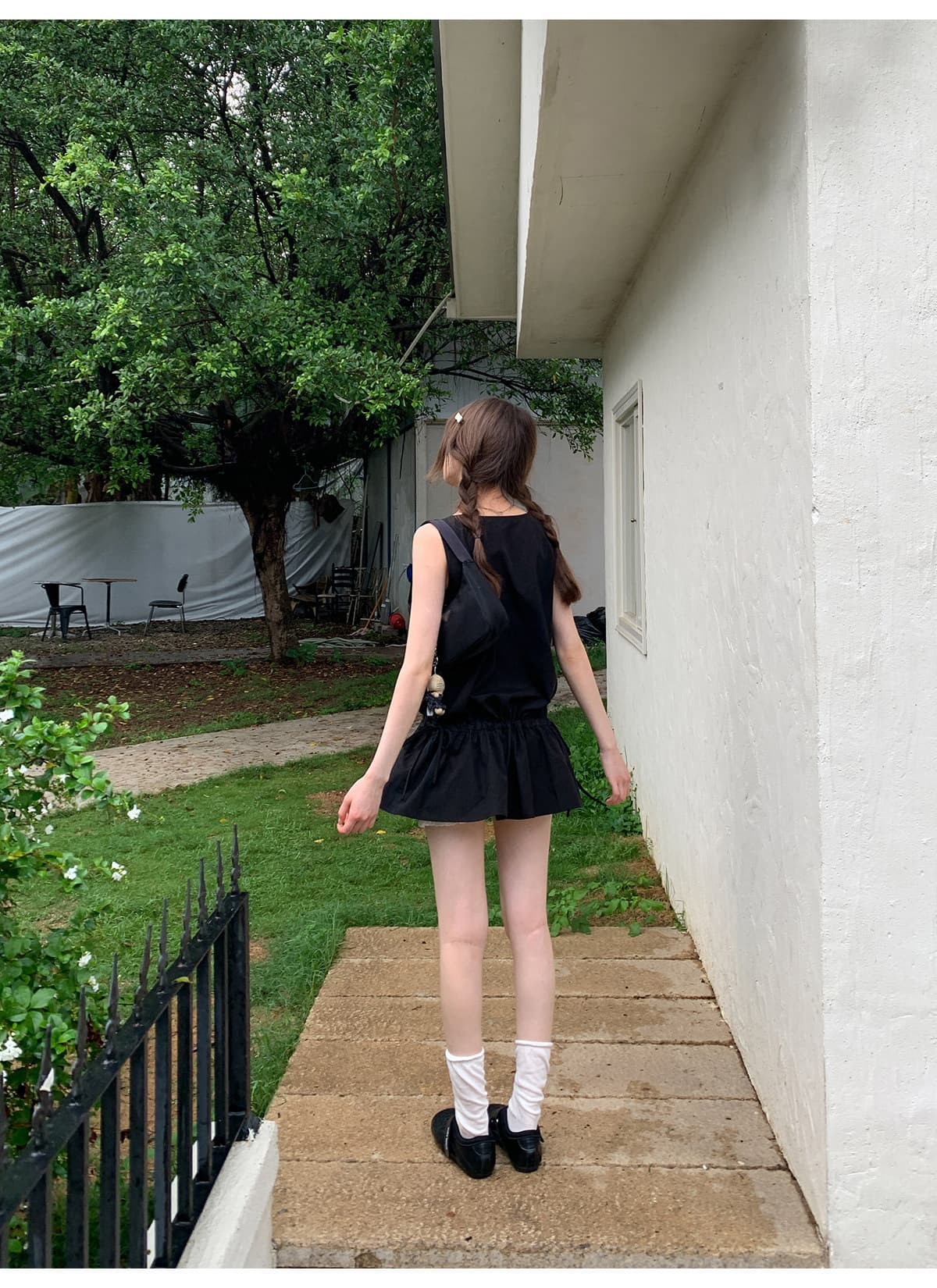 안녕하세요. 대포 미니멀리즘 디자인 센스 작은 대중 V넥 핀치 Pleat 펌프 로프 스태킹 조끼 맨위 여성 여름 단색 작은 셔츠 상세 이미지 32