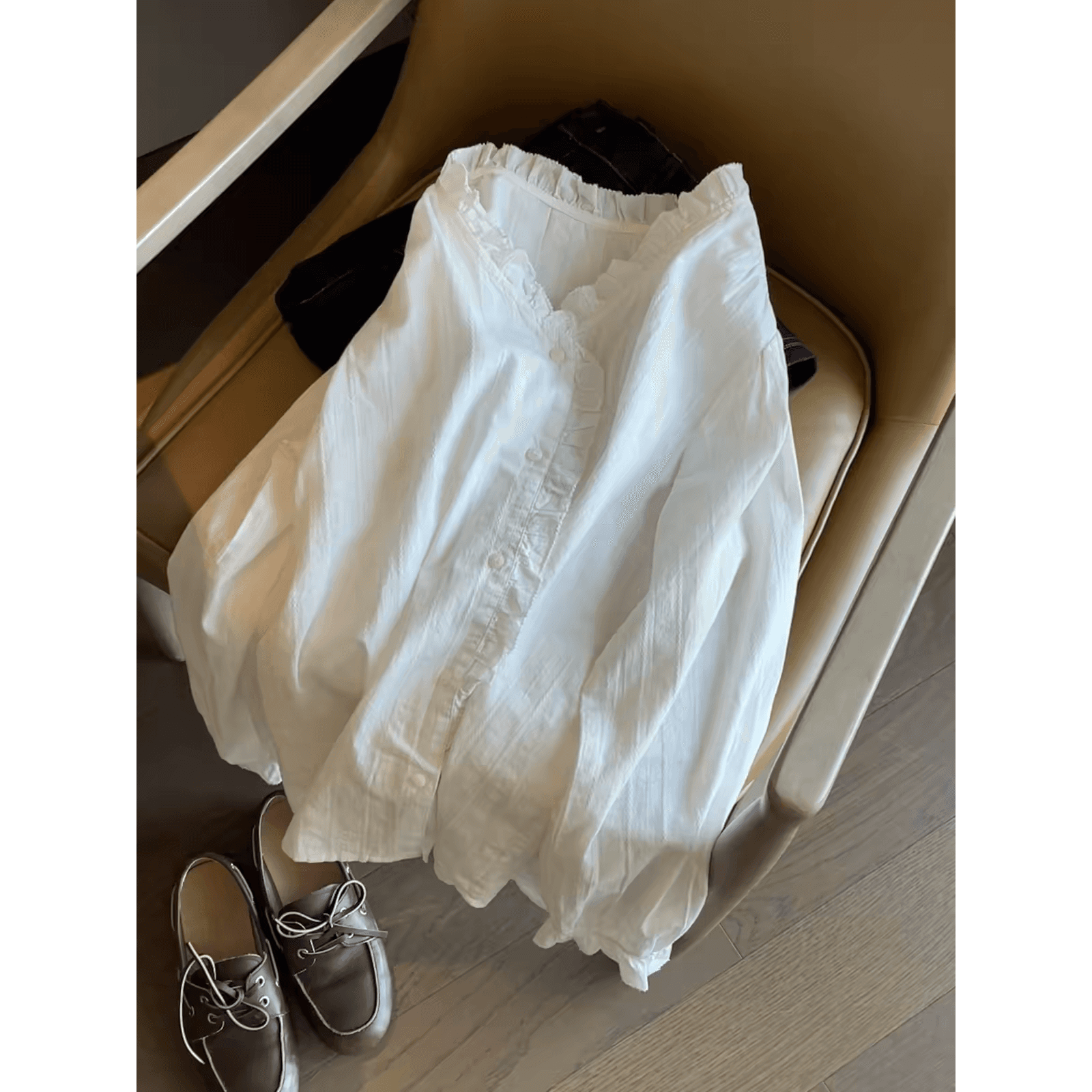 프랑스식 프릴 V넥 여성 셔츠 이른 가을 느긋한 바람 루즈핏 작은 대중 디자인 센스 무거운 작업 자카드 긴팔 셔츠 이미지 5