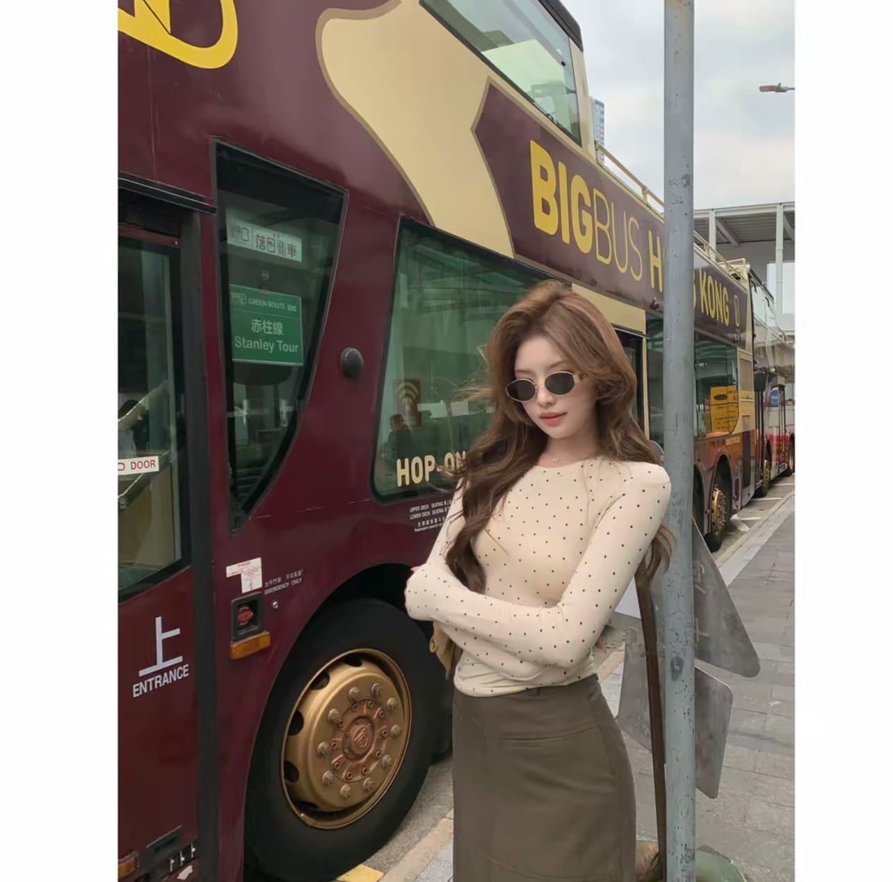 봄날 사랑 노래 봄 새로운 고급 센스 몸매 가꾸기 인사이드 가져 가라. 긴팔 도트 무늬 티셔츠 기본 셔츠