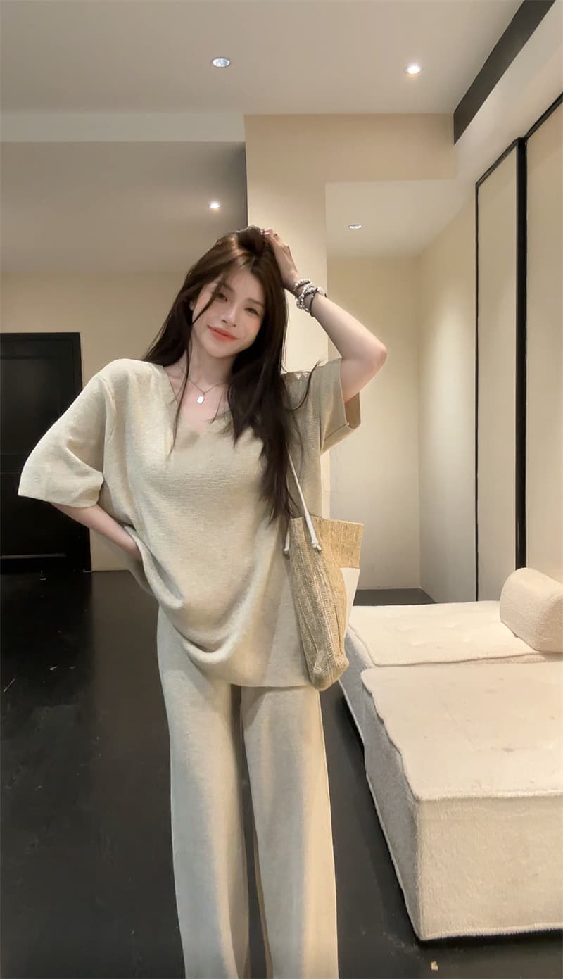 실사 빅 사이즈 여성 의류 새로운 2026 세트 한국 스타일 폭발 느긋한 바람 캐주얼 맨위 와이드 레그 팬츠 투피스 세트 상세 이미지 2