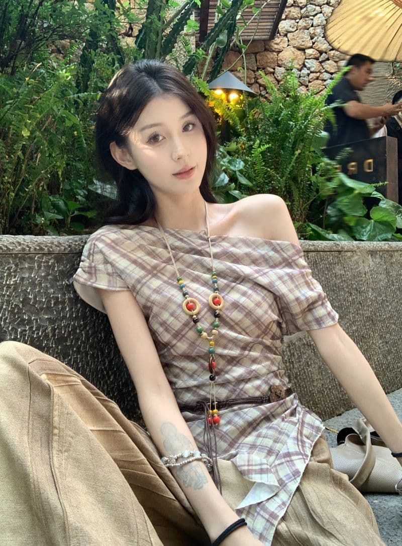 40d 메시 원단 있음 벨트 불규칙 리본 체크무늬 망사 반팔 여성 여름 슬림해 보이는 오프숄더 레트로 맨위 상세 이미지 13