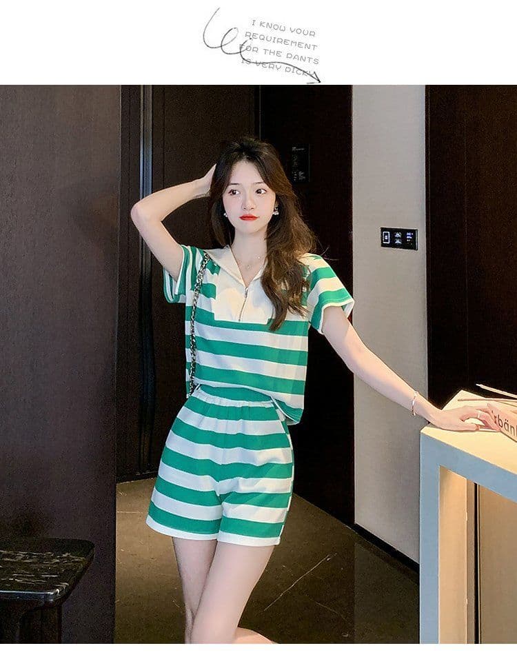 패션 세트 여성 2026 여름 새로운 외국 가스 스트라이프 해군 칼라 반팔 티셔츠 짧은 바지 투피스 세트 상세 이미지 12