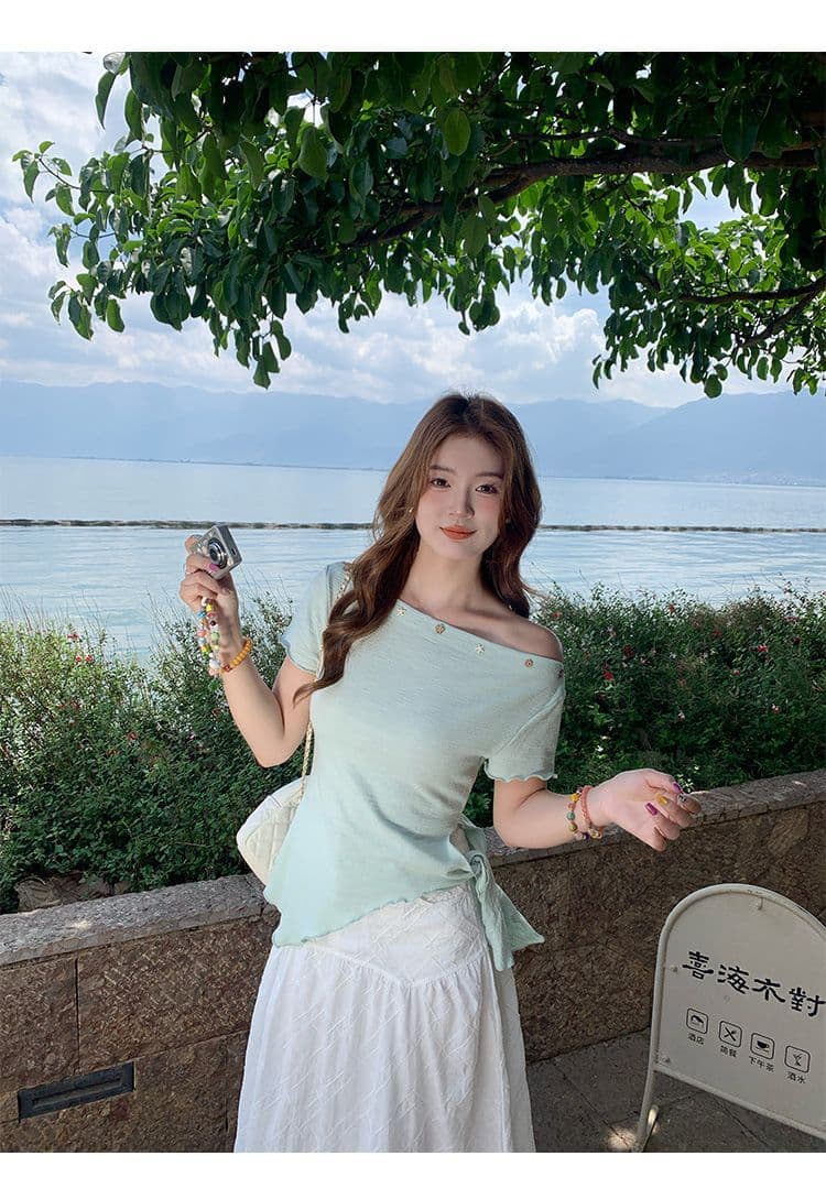 녹색 오프숄더 반팔 티셔츠 여성 여름 새로운 불규칙 밑단 레몬 바다 소금 착용 가져 가라. 비스듬한 어깨 의류 상세 이미지 2