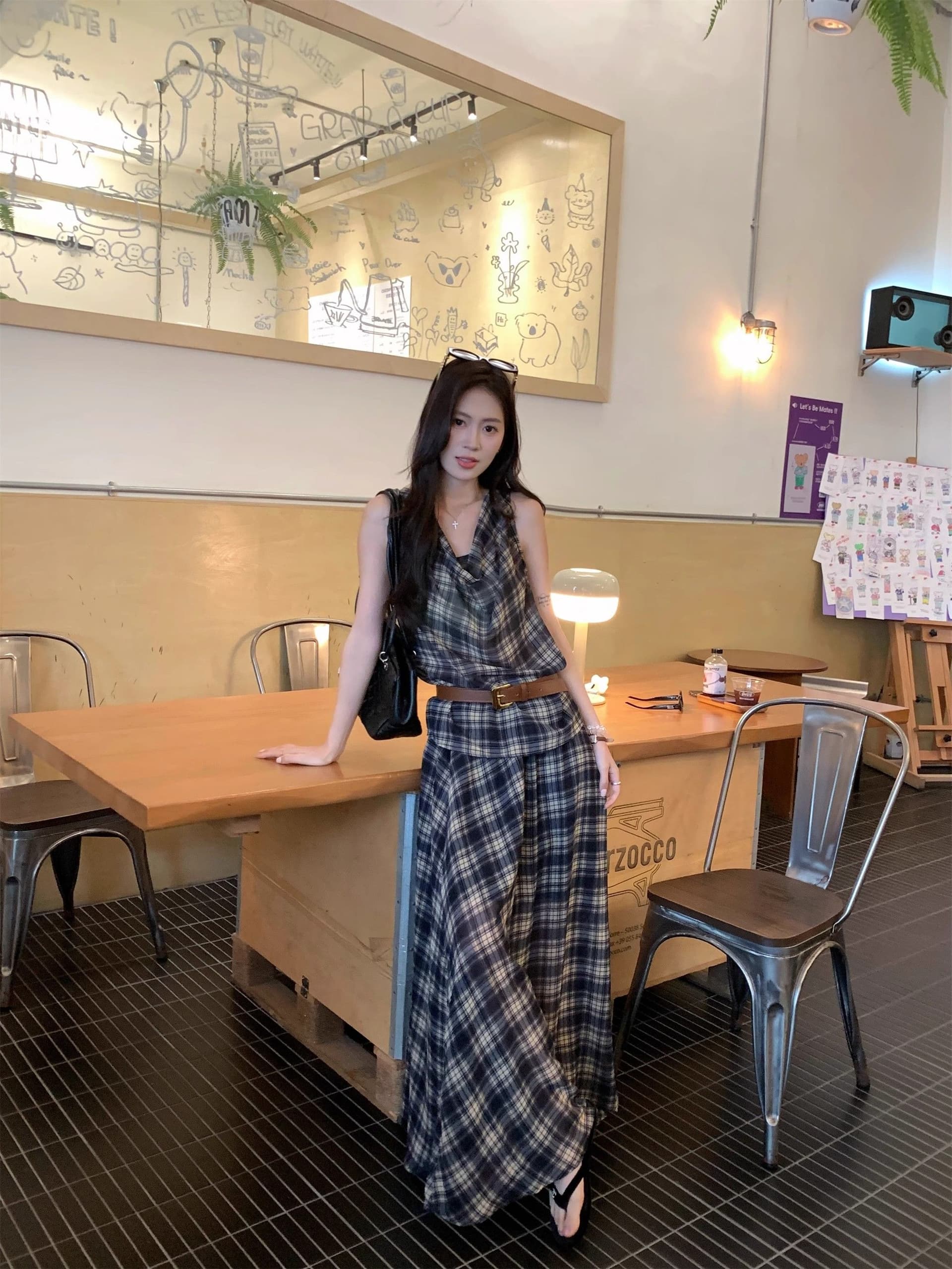 느긋한 핫걸 레트로 세트 체크무늬 흔들다 칼라 캐미솔 여름 하이웨이스트 반신 스커트 빅 플레어 스커트 투피스 세트 상세 이미지 7