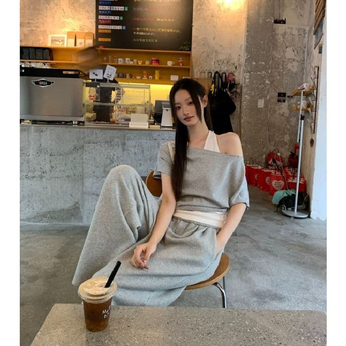 40 좋은 면 디자인 센스 배색 페이크 레이어드 행침 목 보트넥 맨위 티셔츠 오프숄더 반팔 여성 여름