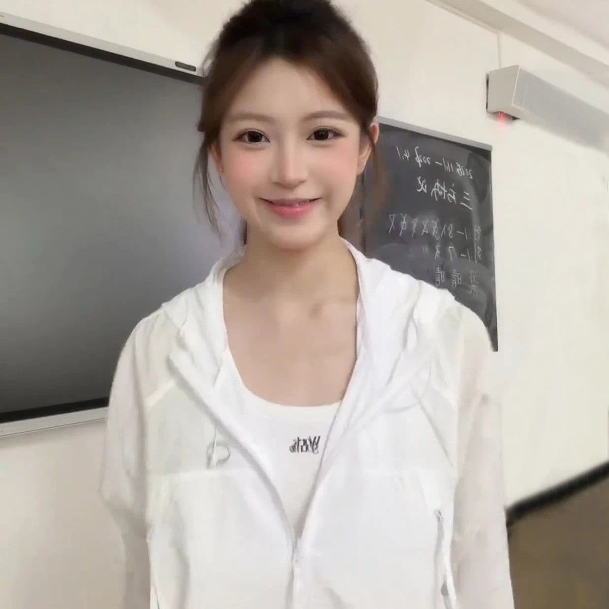 산계 등산복 자외선 차단 의류 여성 코트 2026 루즈핏 얇은 스타일 야외 자켓 국방 자외선 이미지 3