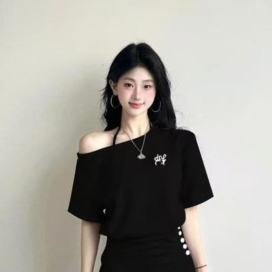 2026 년 여름 캐주얼 스포츠 슈트 여자 허리 수축 비스듬한 어깨 의류 하이웨이스트 와이드 레그 팬츠 투피스 세트 상세 이미지 5