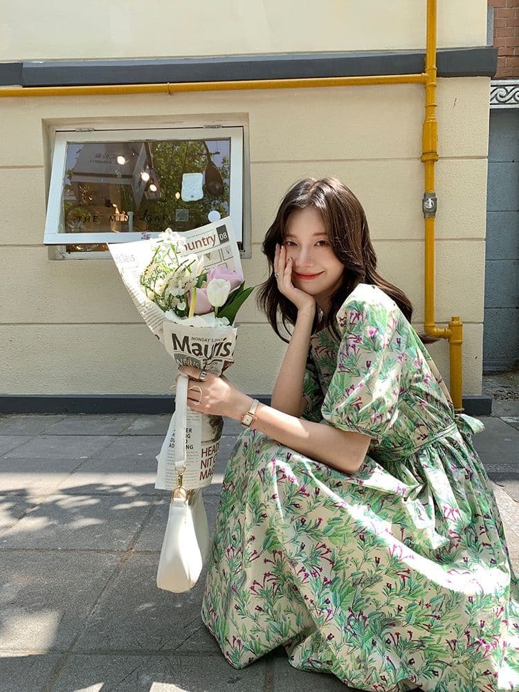 2026 새로운 여성 봄 여름 드레스 하이웨이스트 롱 코트 여성 드레스 여름 작은 청신 꽃무늬 광장 칼라 반팔 치마 허리 수축 상세 이미지 2