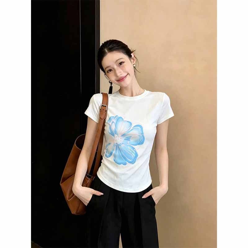 디자인 센스 아메리칸 달콤한 핫걸 몸매 가꾸기 반팔 티셔츠 여성 여름 ins Chic 고유 한 꽃 프린트 쇼트 스타일 맨위 이미지 2