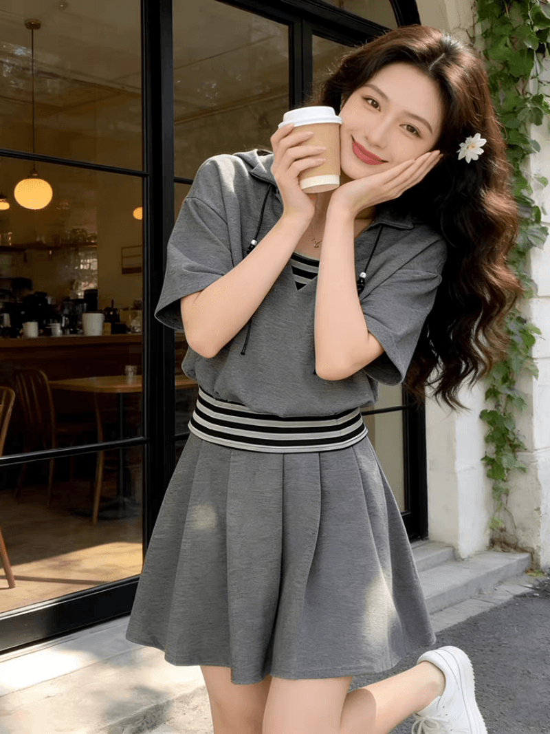 한 부서 패션 연령 감소 운동복 세트 여성 여름 학생 루즈핏 페이크 레이어드 반팔 미니 스커트 캐주얼 투피스 세트 상세 이미지 5