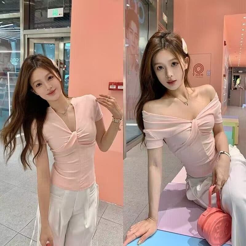 맨위 순수한 욕망 화이트 오프숄더 V넥 검정색 반팔 티셔츠 여성 여름 디자인 센스 작은 대중 Chic 핫걸 쇼트 스타일 상세 이미지 3