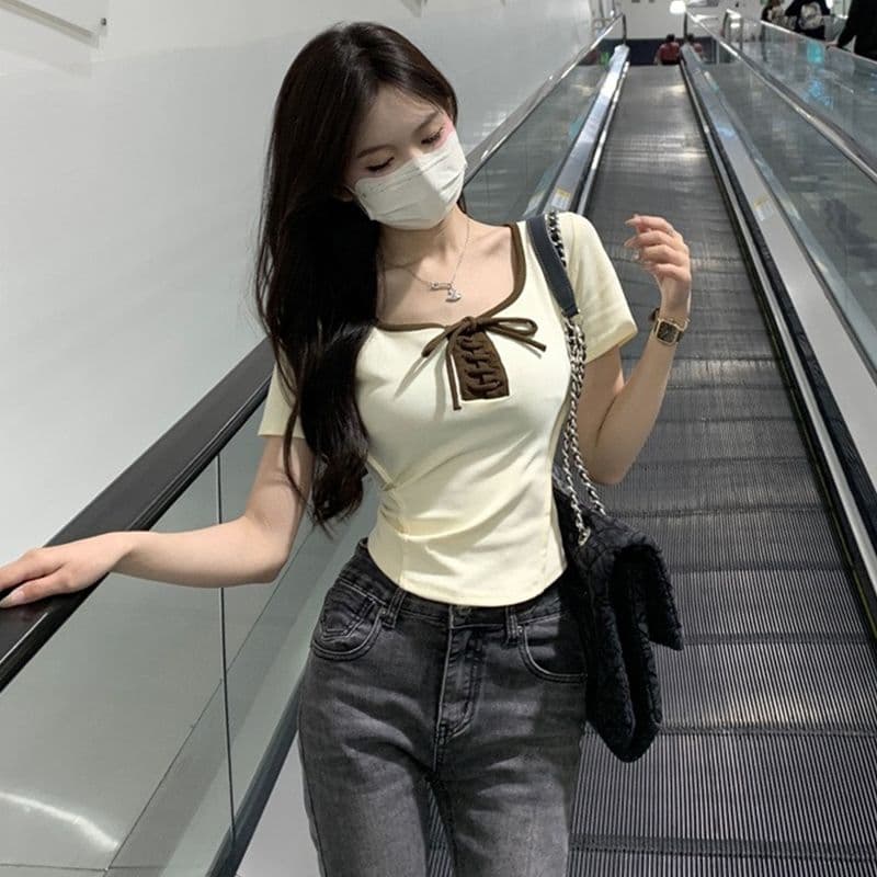 한국 스타일 새로운 디자인 센스 광장 칼라 스트랩 티셔츠 여성 여름 슬림해 보이는 쇼트 스타일 달콤한 매운맛 긍정적 인 어깨 의류 이미지 5