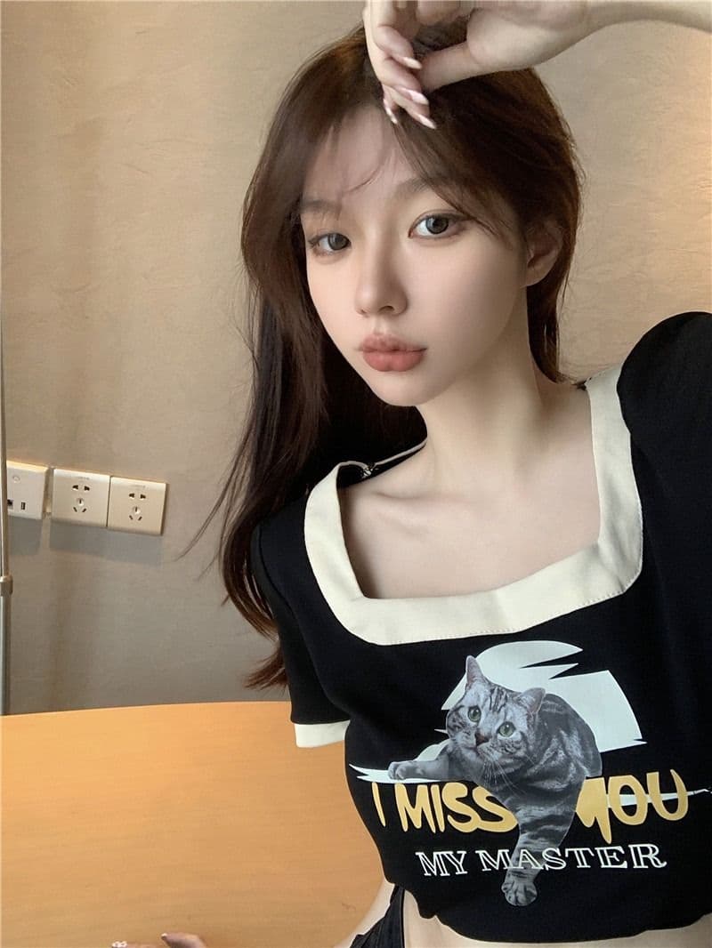 쇼트 스타일 아메리칸 레트로 몸매 가꾸기 작은 대중 프린트 검정색 광장 칼라 긍정적 인 어깨 반팔 티셔츠 여성 여름 맨위 상세 이미지 3