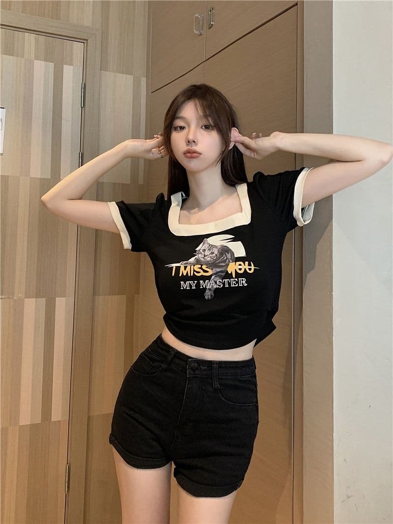 쇼트 스타일 아메리칸 레트로 몸매 가꾸기 작은 대중 프린트 검정색 광장 칼라 긍정적 인 어깨 반팔 티셔츠 여성 여름 맨위 상세 이미지 4