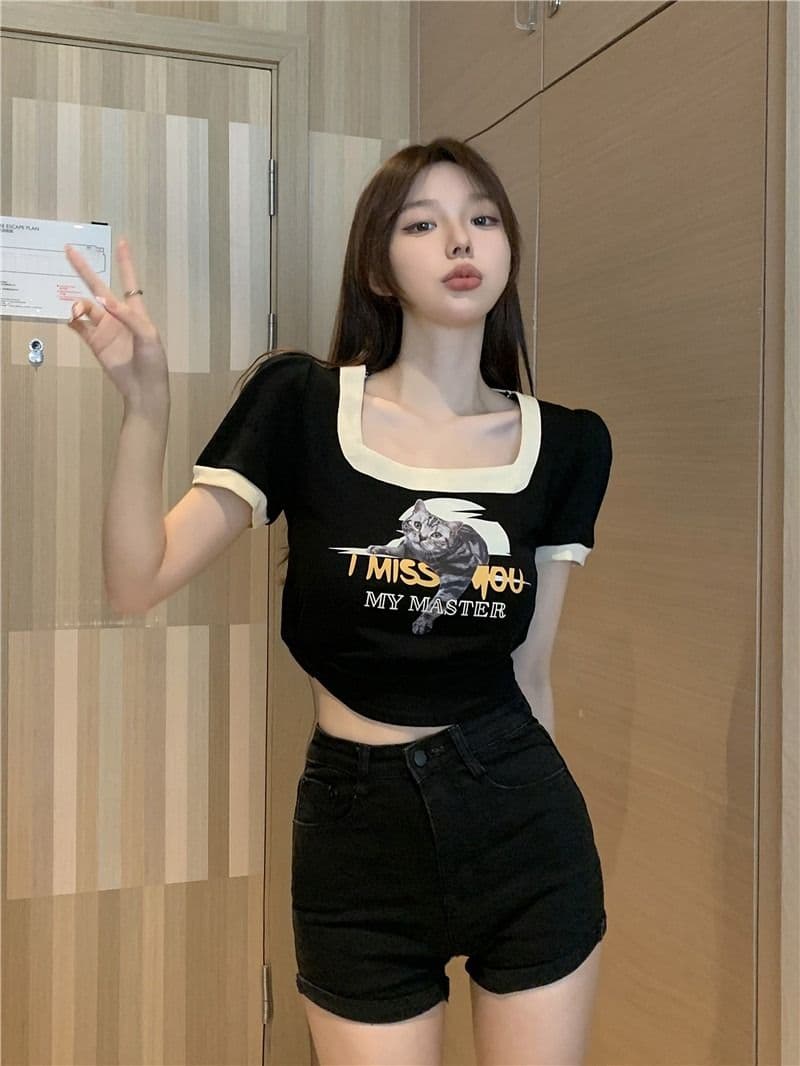 쇼트 스타일 아메리칸 레트로 몸매 가꾸기 작은 대중 프린트 검정색 광장 칼라 긍정적 인 어깨 반팔 티셔츠 여성 여름 맨위 상세 이미지 6