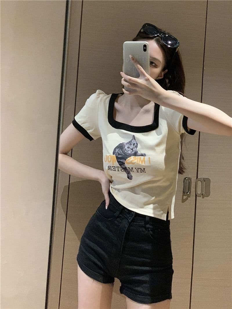 쇼트 스타일 아메리칸 레트로 몸매 가꾸기 작은 대중 프린트 검정색 광장 칼라 긍정적 인 어깨 반팔 티셔츠 여성 여름 맨위 상세 이미지 18