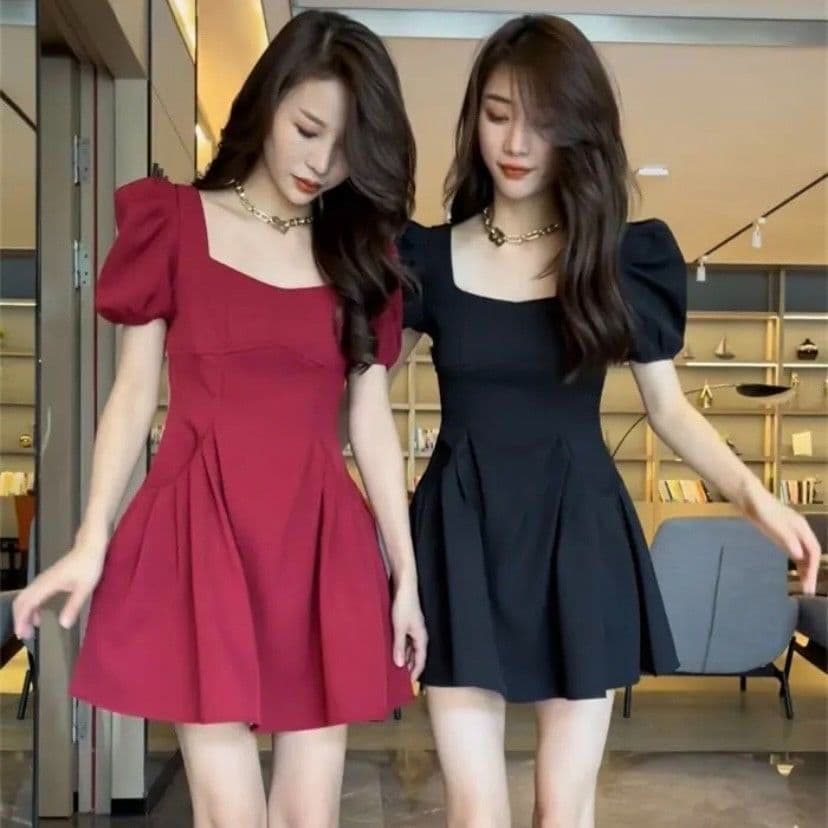 인터넷 유명인 새로운 여름 드레스 로얄 자매 광장 칼라 거품 소매 핫걸 주름 여성 드레스 품격 쇼트 스타일 허리 수축 퍼프 스커트 상세 이미지 11