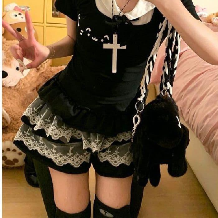 부드러운 바람 레이스 측면 퍼프 케이크 미니 스커트 여성 봄 새로운 작은 키 한 마디 반신 스커트