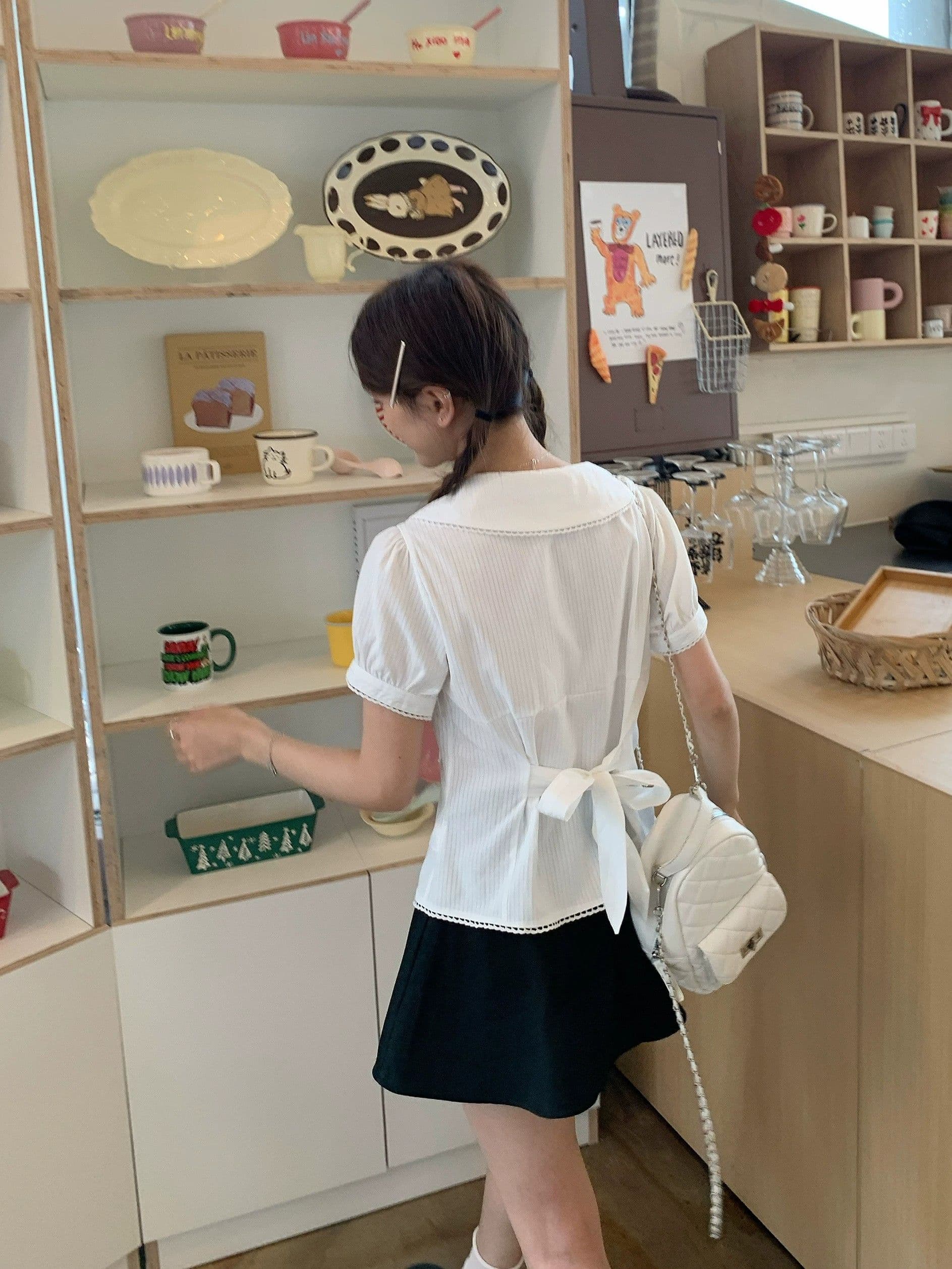 여름 새로운 한 부서 품격 학원 스타일 베이비 칼라 화이트 거품 소매 셔츠 플리츠 스커트 여성 연령 감소 이미지 3