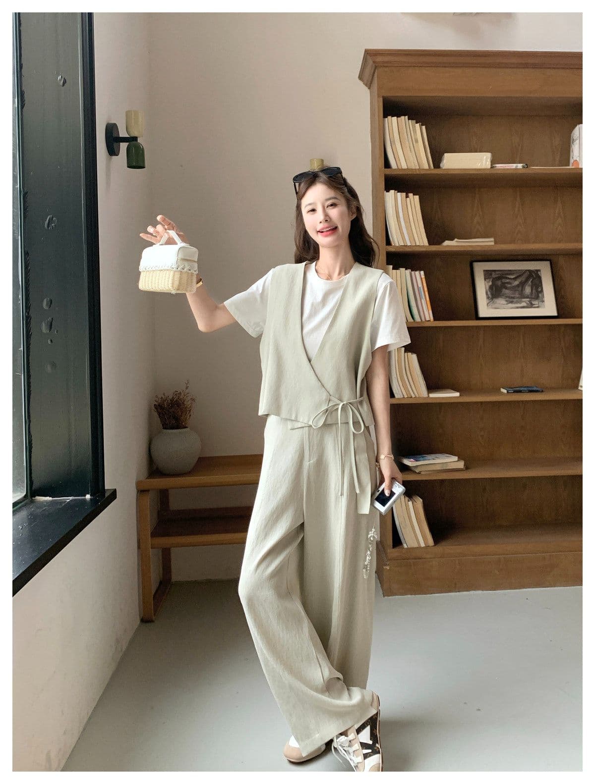 미니멀리즘 캐주얼 바람 베스트 와이드 레그 팬츠 두 조각 여성 세트 여름 새로운 패션 슬림해 보이는 품격 연령 감소 세트 상세 이미지 33
