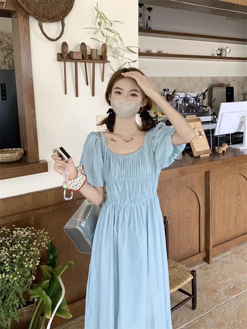 고급 센스 작은 대중 파란색 광장 칼라 반팔 여성 드레스 여름 2026 새로운 주름 허리 수축 달콤함 길다 치마 상세 이미지 16