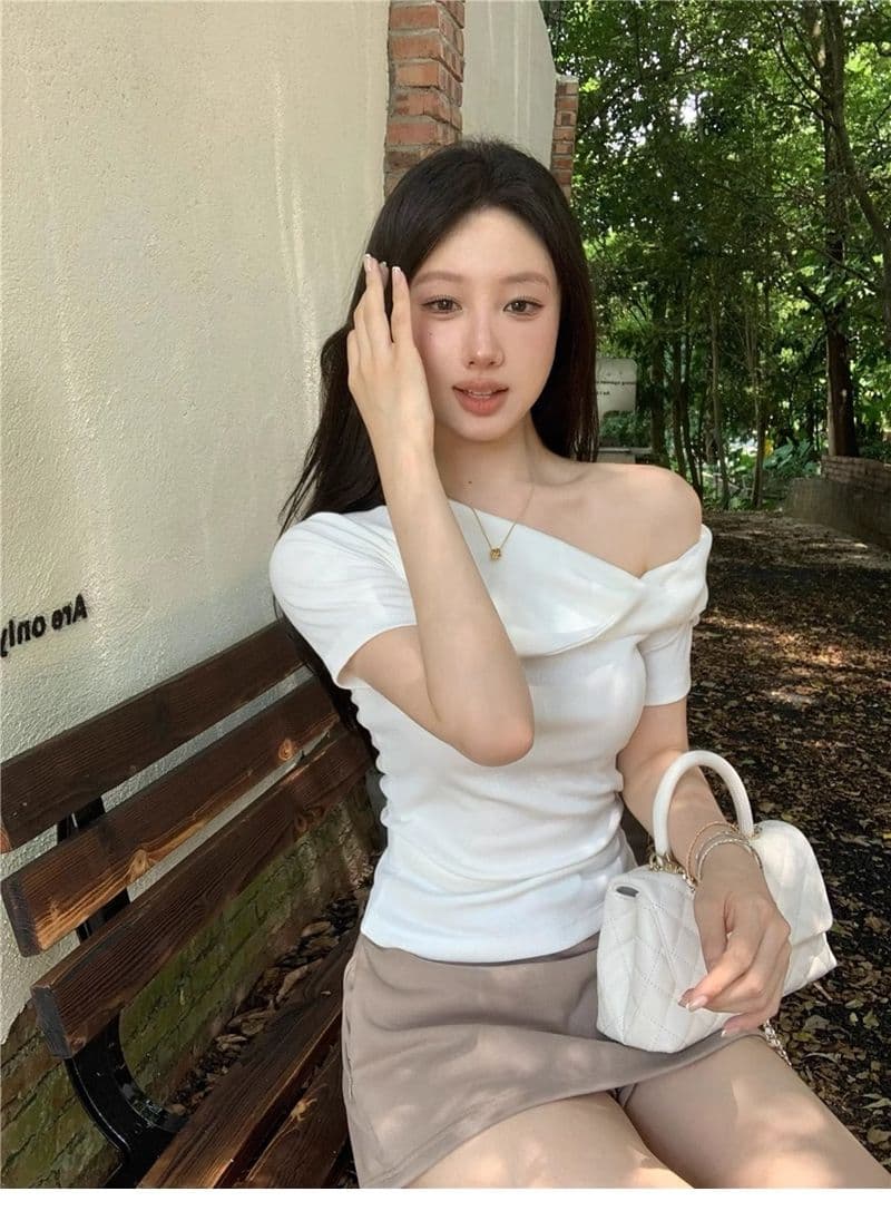 오프숄더 반팔 티셔츠 여성 여름 몸매 가꾸기 다용도 비스듬한 어깨 의류 상세 이미지 18
