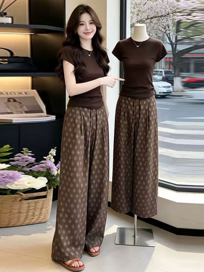 패션 세트 여성 2026 여름 새로운 외국 가스 반팔 맨위 프린트 와이드 레그 팬츠 캐주얼 연령 감소 투피스 세트 트렌디 이미지 2