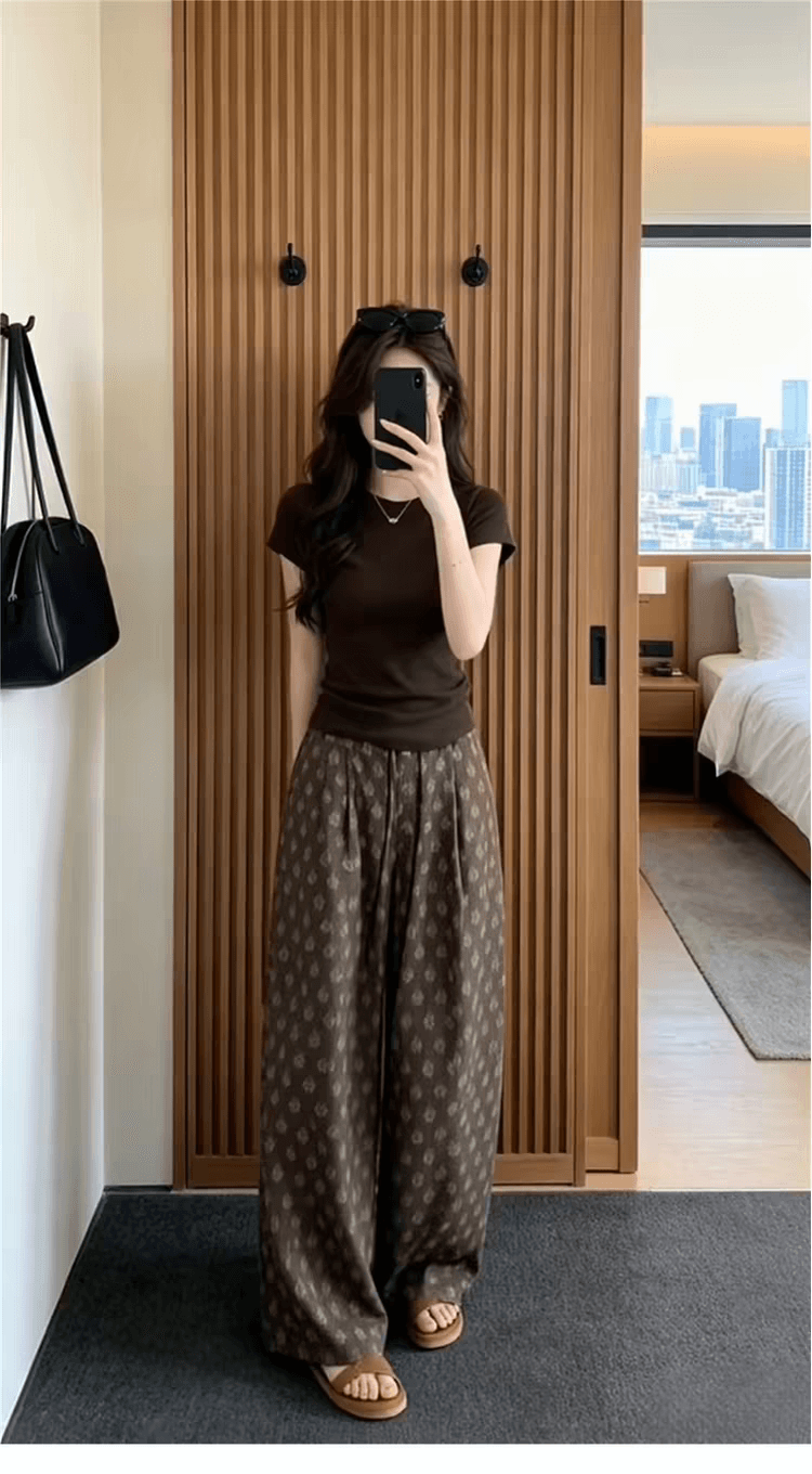 패션 세트 여성 2026 여름 새로운 외국 가스 반팔 맨위 프린트 와이드 레그 팬츠 캐주얼 연령 감소 투피스 세트 트렌디 상세 이미지 10