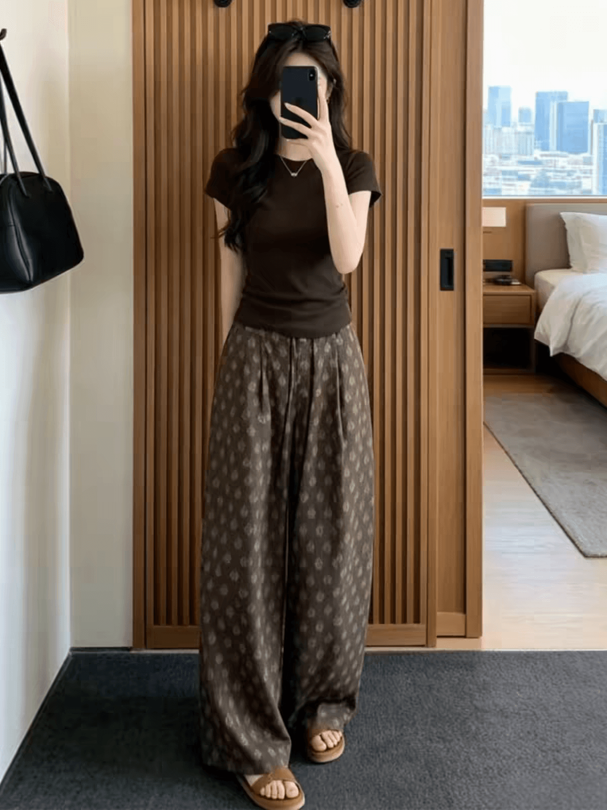 패션 세트 여성 2026 여름 새로운 외국 가스 반팔 맨위 프린트 와이드 레그 팬츠 캐주얼 연령 감소 투피스 세트 트렌디 상세 이미지 13