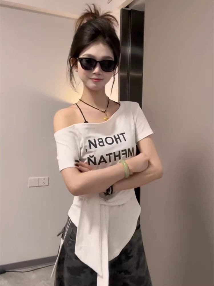 한 부서 핫걸 알파벳 프린트 비스듬한 어깨 반팔 티셔츠 여성 여름 스트랩 허리 수축 디자인 센스 순수한 욕망 섹시함 맨위 상세 이미지 1