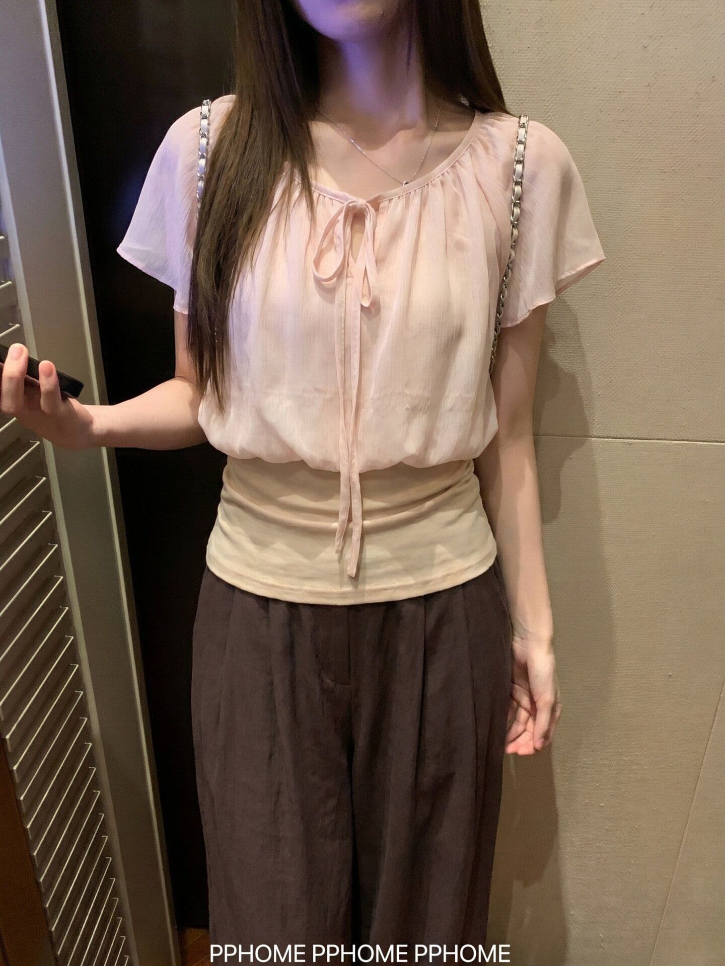 좋은 면 싸움 쉬폰 주름 페이크 레이어드 패치워크 레이스업 V넥 연꽃 잎 소매 여성 셔츠 여름 허리 수축 슬림해 보이는 맨위 상세 이미지 9