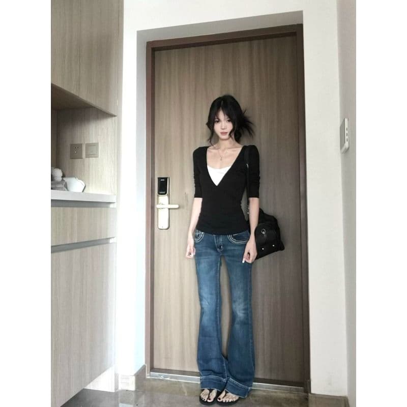 모달 사람들 면 검정색 V넥 페이크 레이어드 긴팔 티셔츠 여성 몸매 가꾸기 슬림해 보이는 기본 셔츠 한 첨부 된 의류 이미지 2