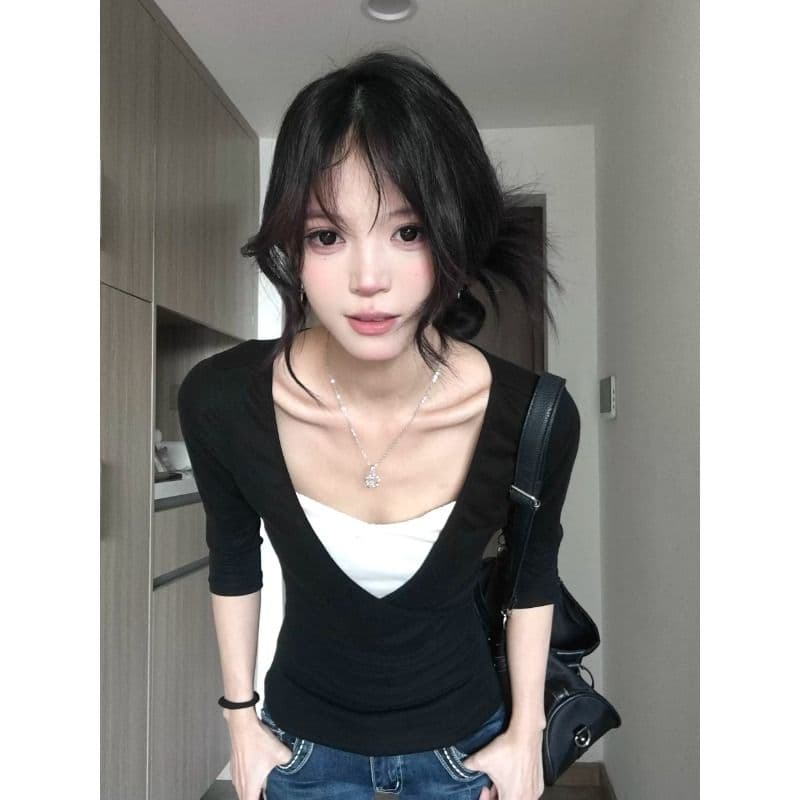 모달 사람들 면 검정색 V넥 페이크 레이어드 긴팔 티셔츠 여성 몸매 가꾸기 슬림해 보이는 기본 셔츠 한 첨부 된 의류 이미지 5