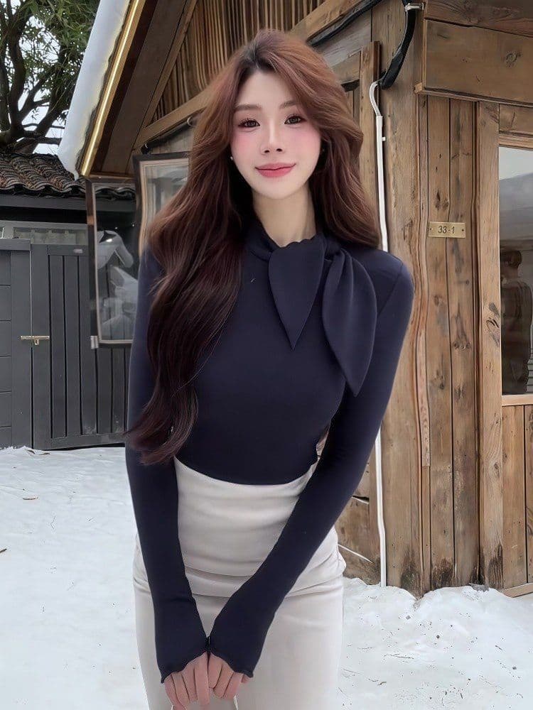 모방 면 고급 센스 품격 레이스업 긴팔 맨위 기본 셔츠 봄 가을 몸매 가꾸기 슬림해 보이는 티셔츠 여성 상세 이미지 2