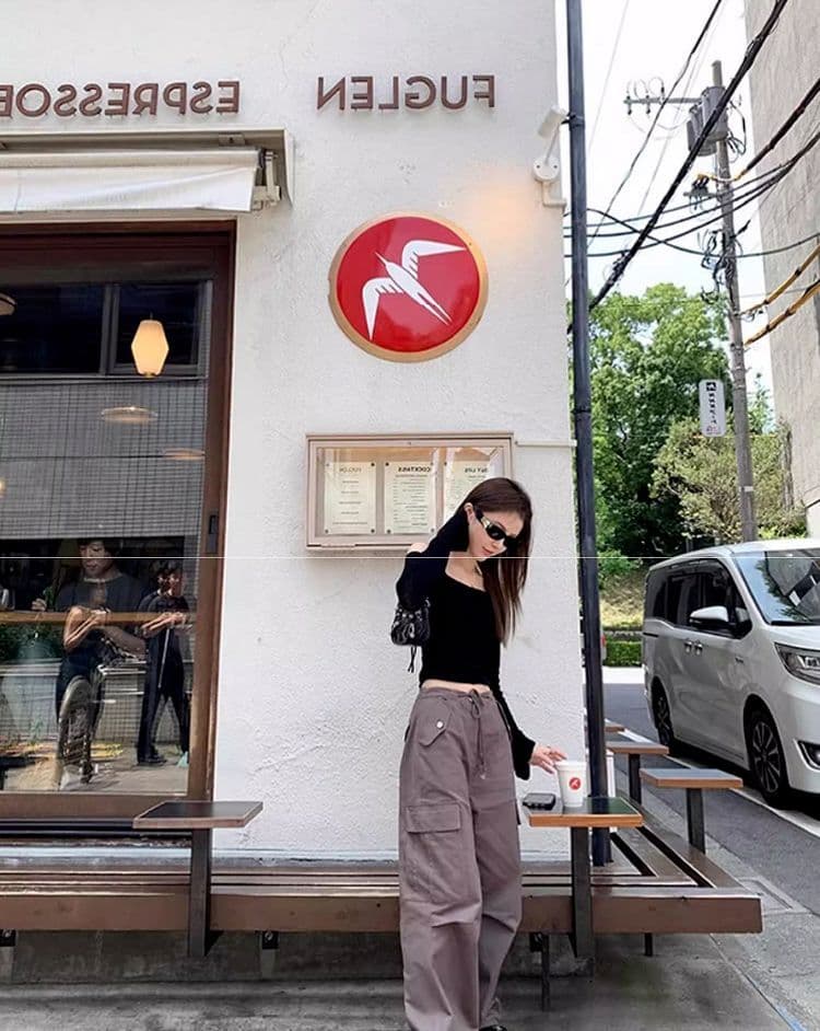 오프숄더 얇은 스타일 자외선 차단 긴팔 티셔츠 여성 여름 순수한 욕망 핫걸 맨위 슬립 투피스 슈트 상세 이미지 12