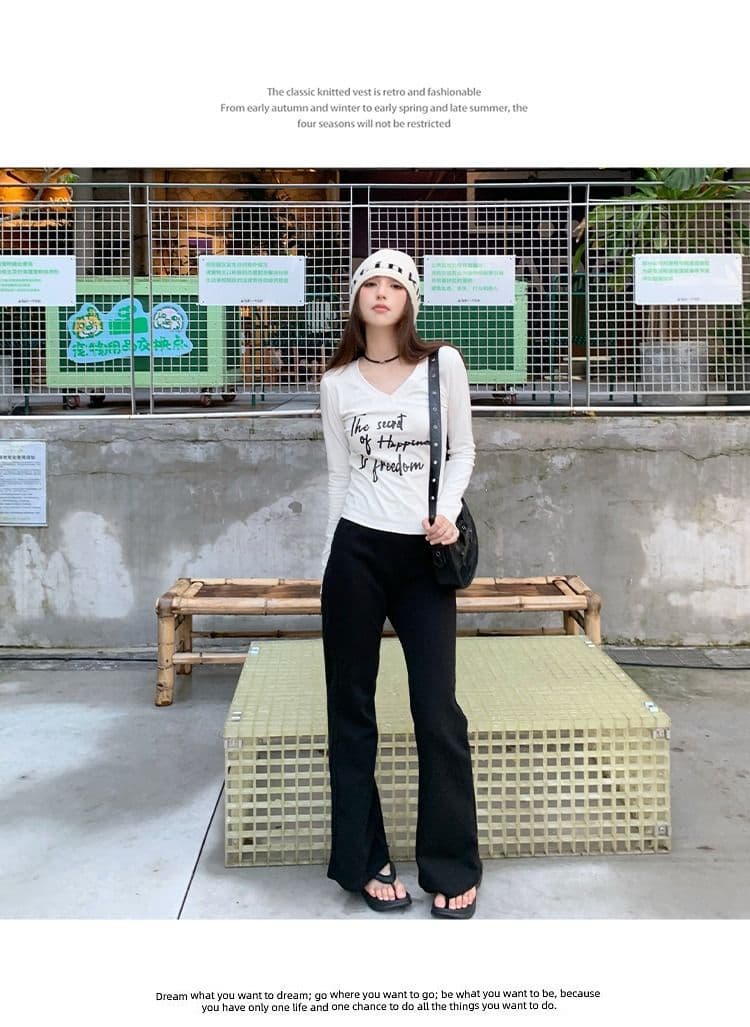 모달 사람들 면 아메리칸 순수한 욕망 알파벳 긍정적 인 어깨 V넥 티셔츠 여성 이른 가을 달콤한 핫걸 몸매 가꾸기 기본 셔츠 상세 이미지 1