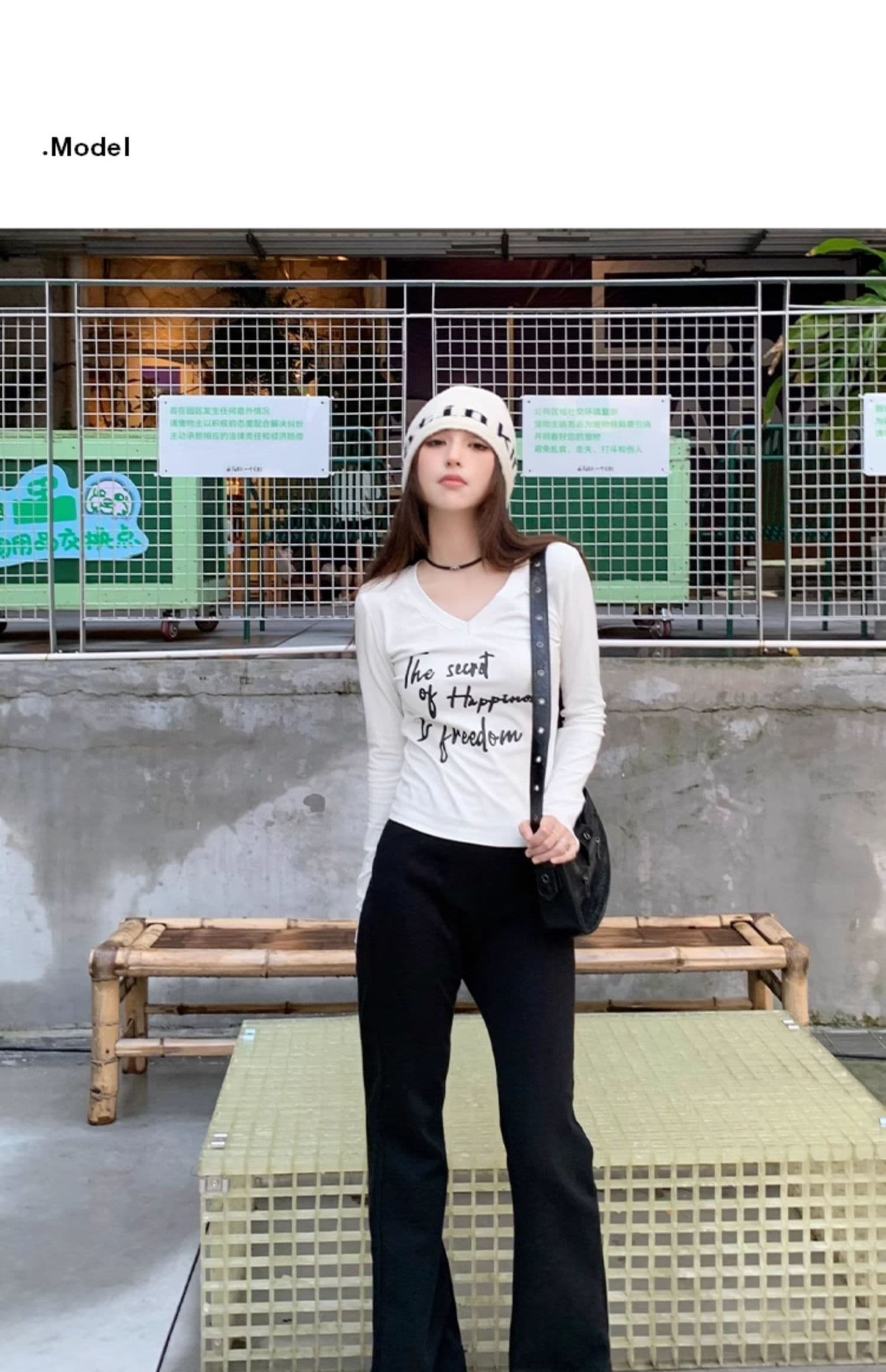모달 사람들 면 아메리칸 순수한 욕망 알파벳 긍정적 인 어깨 V넥 티셔츠 여성 이른 가을 달콤한 핫걸 몸매 가꾸기 기본 셔츠 상세 이미지 16